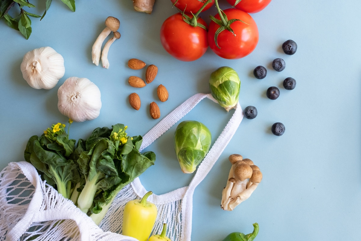 fresh vegetables groceries for the volumetrics diet meal plan