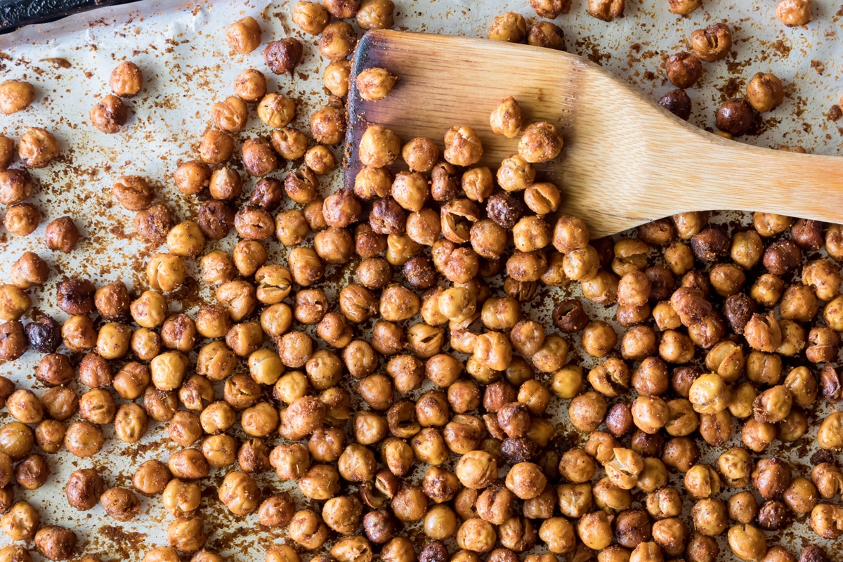 roasted chickpeas - high-fiber snack ideas